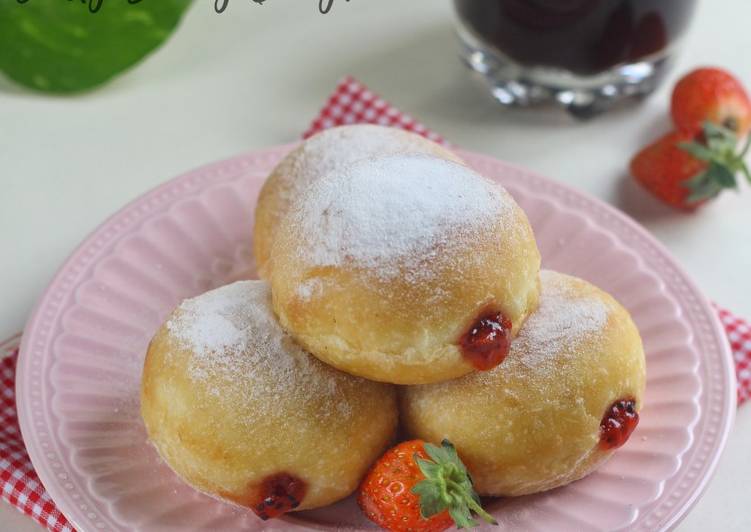 Rahasia Menyiapkan Jelly Berry Doughnut, Enak Banget
