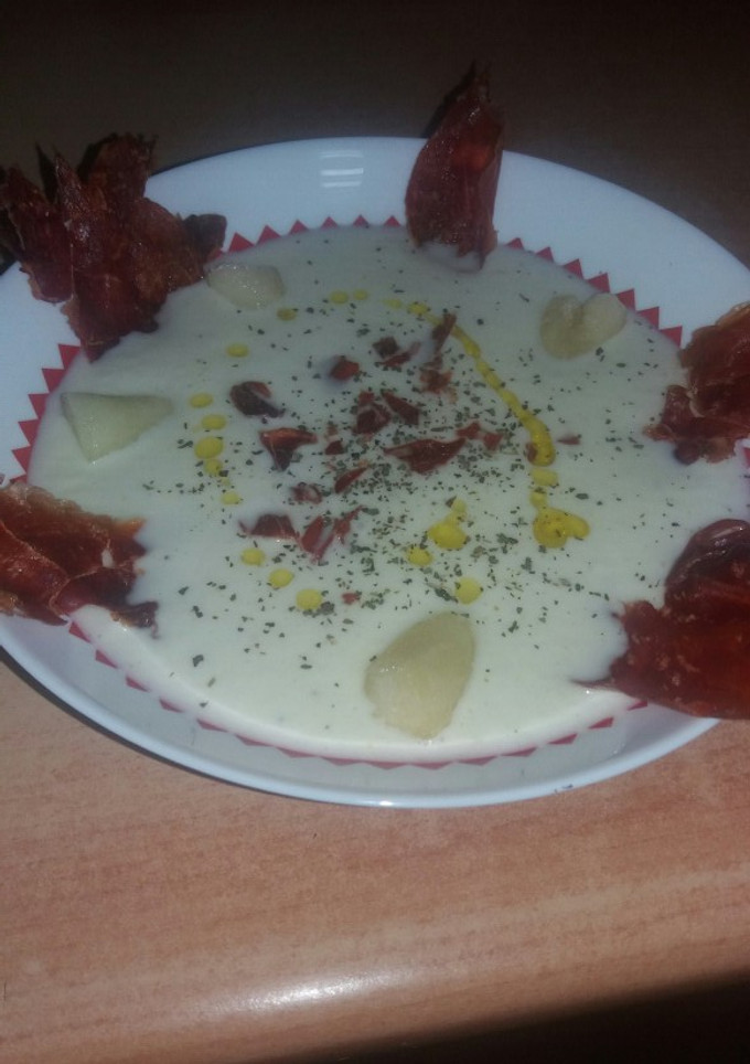 Una foto de Sopa de melón