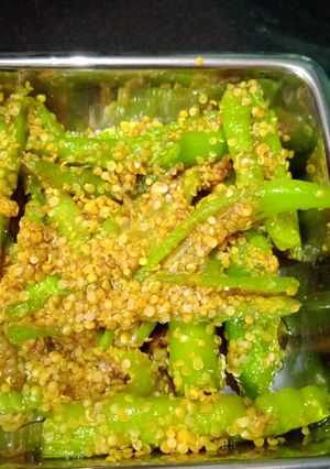 રાયતા મરચાં (Raita Marcha Recipe in Gujarati) રેસીપી મુખ્ય ફોટો