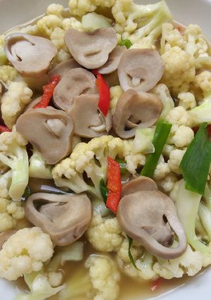 Foto resep Cah kembang kol jamur kancing