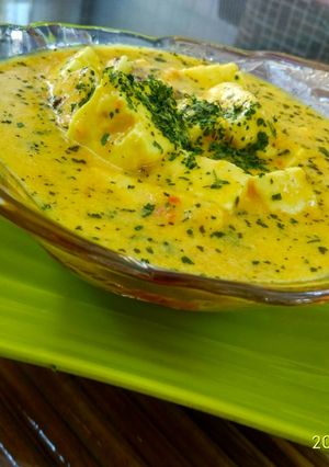 A picture of Shahi paneer.