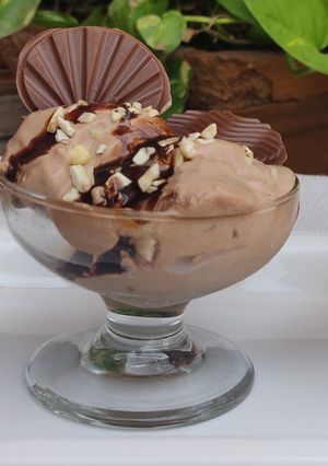 A picture of Chocolate Ice Cream.