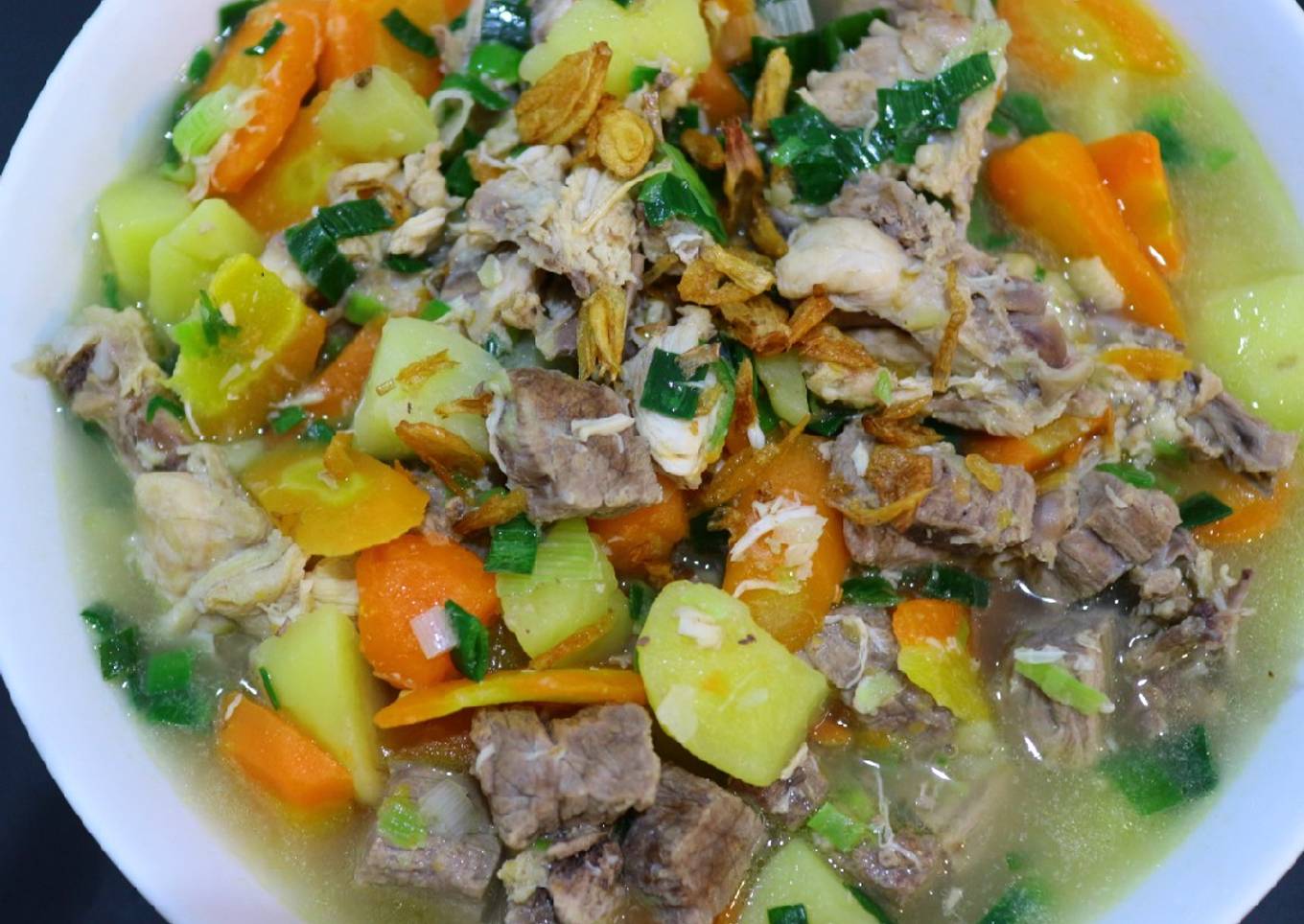 Sop Daging Kaldu Ayam