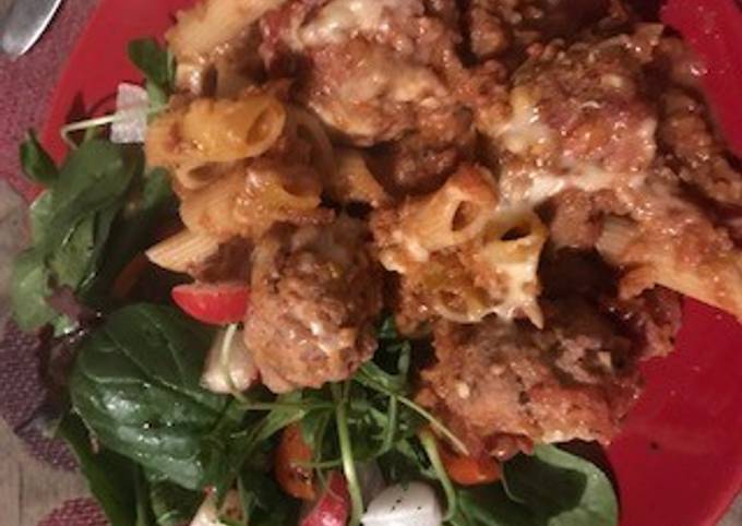 SW-Friendly Meatball Pasta Bake