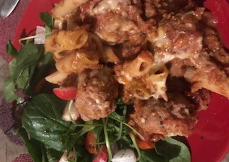 Steps to Make Any-night-of-the-week SW-Friendly Meatball Pasta Bake