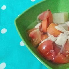 A picture of Chicken and Tomato Soup.