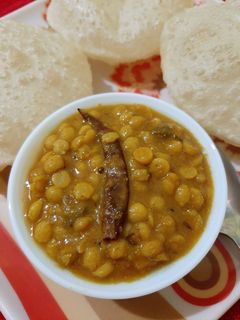 নিরামিষ ছোলার ডাল (Niramish cholar dal recipe in Bengali) রেসিপির প্রধান ছবি