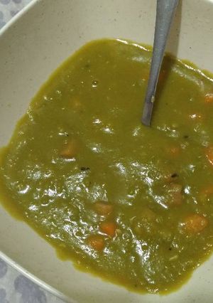 A picture of Split pea soup.
