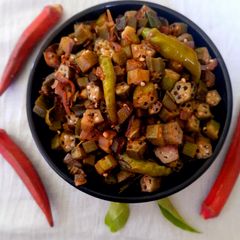 A picture of Red ladies finger stir fry.