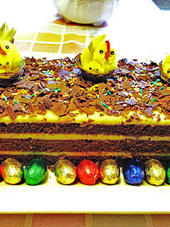Una foto de Mona de Pascua rectangular fácil