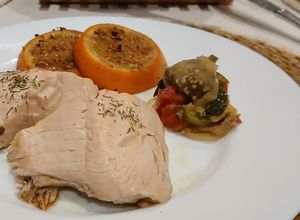 Una foto de Salmón con Naranja anisada a la Plancha