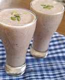 Date-Almond Smoothie