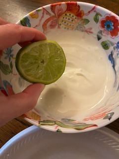 A picture of Lime sour cream.