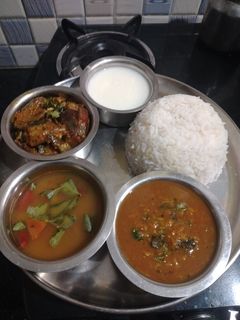 மூங்தால்அரைத்து விட்டசாம்பார் செய்முறை முக்கிய புகைப்படம்