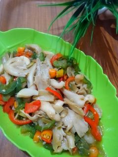 Foto resep Tumis/ oseng Jamur Pedas