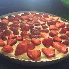 تارت بالكريمة والفريز (tarte aux fraises)-レシピのメイン写真