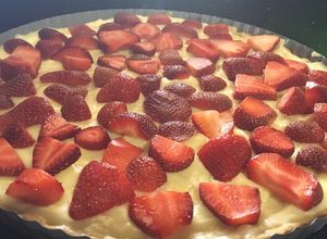 صورة لوصفة تارت بالكريمة والفريز (tarte aux fraises)