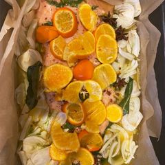 A picture of Baked salmon with Clementines.