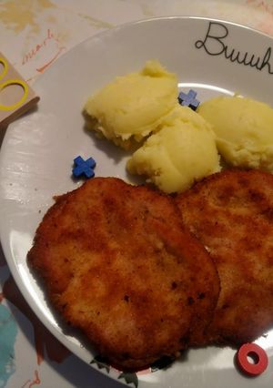 Una foto de Filetes de cerdo con queso 🧀 🐽