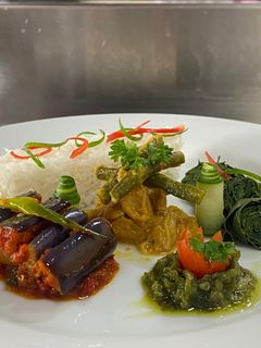 Foto resep Terong balado, gulai nangka, sambal ijo
