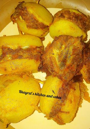 A picture of Stuffed potatoes.