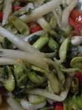 Tumis toge kacang tanah (suuk)