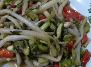 Foto resep Tumis toge kacang tanah (suuk)
