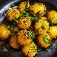 A picture of Suji balls.