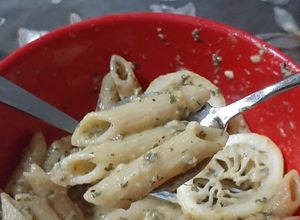 Gambar Lemon Garlic Pasta (with a hint of curry! 😋)