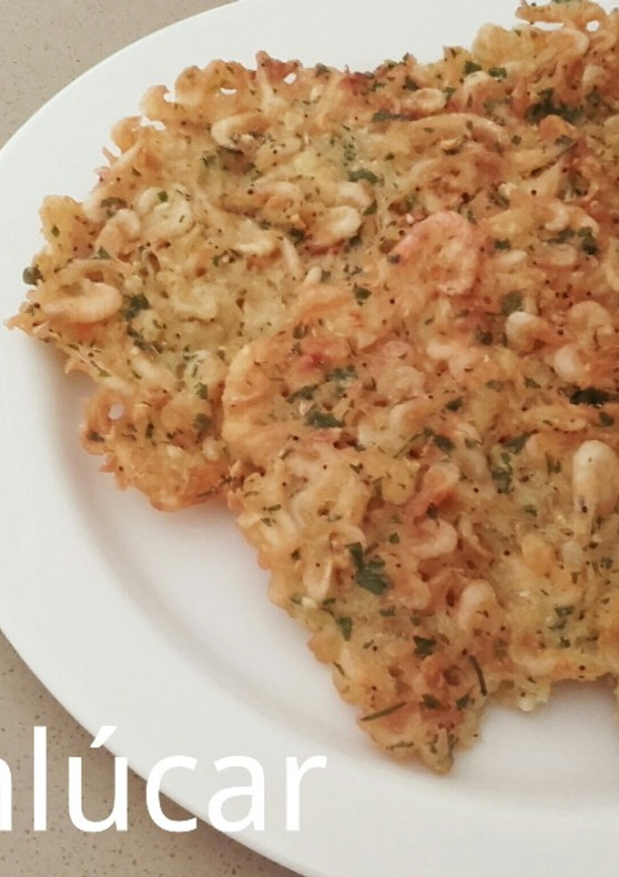 Una foto de Tortillitas de camarones auténtica