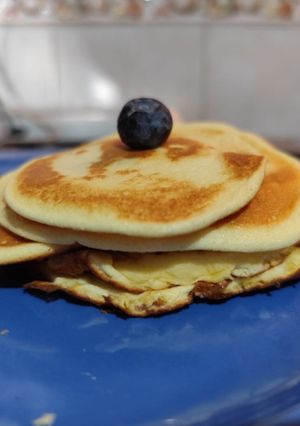Una foto de Hot cakes / panqueques japoneces