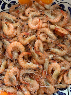Una foto de Langostinos de chiclana vivos!!
