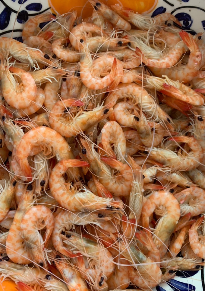 Una foto de Langostinos de chiclana vivos!!