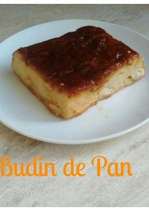 Una foto de Budin de Pan