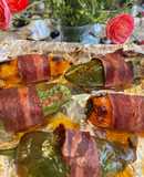 Ớt nhồi thịt cuộn bacon