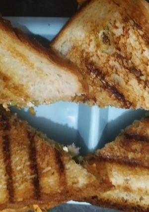 A picture of Carrot sandwich.
