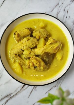 Foto resep Opor Ayam Kentang