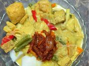 Gambar lontong berkuah