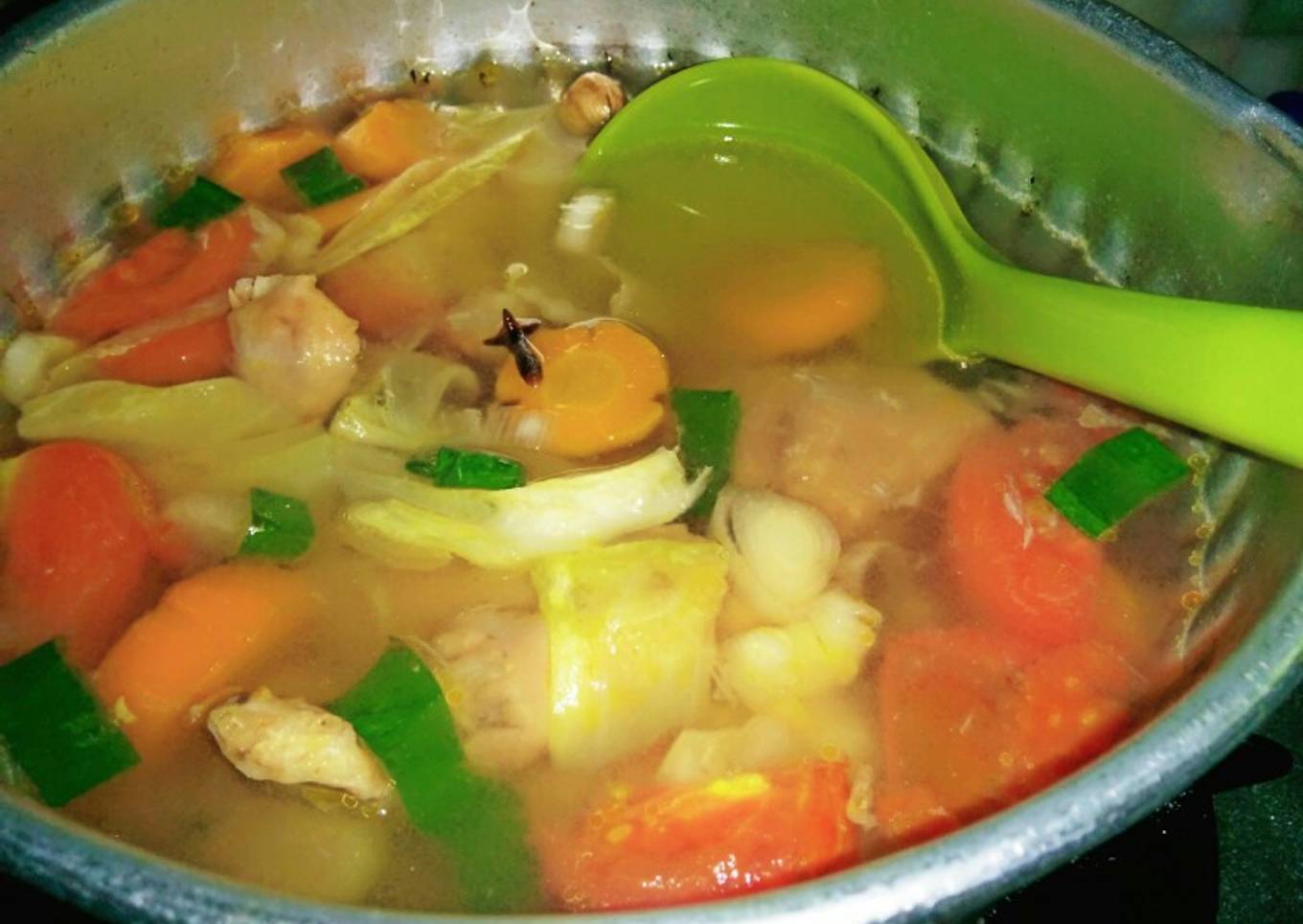 Sop ayam rempah