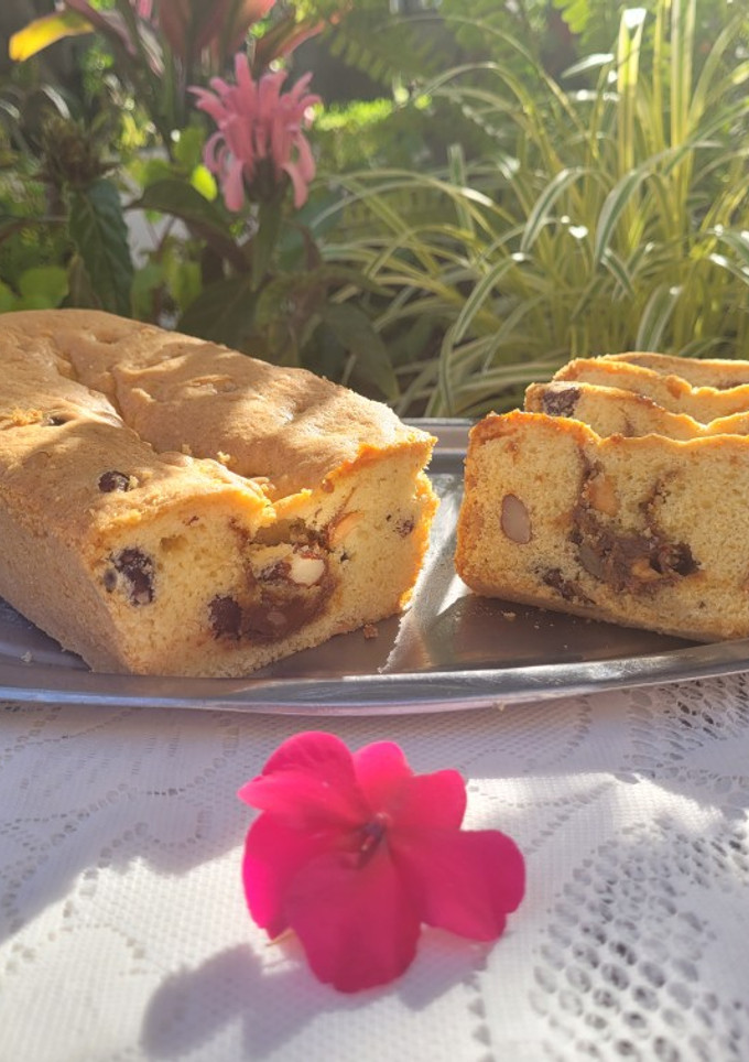 Una foto de Budín inglés relleno dulce de leche