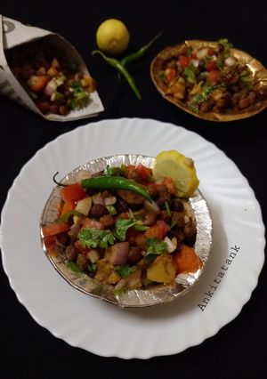 A picture of Chana chaat with amla powder.