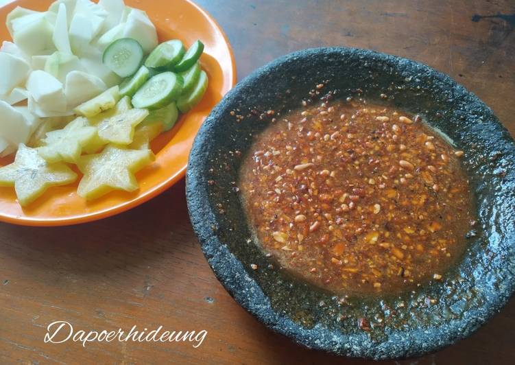 Resep Rujak Uleg Bumbu kacang Anti Gagal