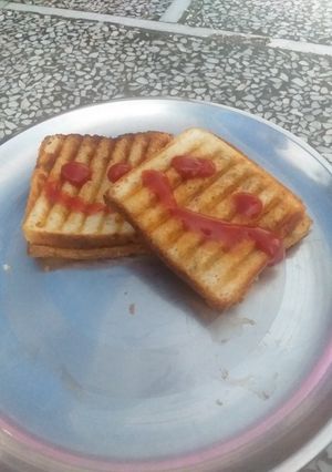 A picture of Grilled toast.
