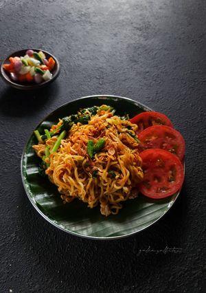 Foto resep Indomie Dok - Dok Goreng