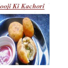 A picture of Sooji Ki Kachori.