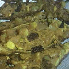 A picture of Bharva karela.