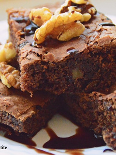 Una foto de Brownie con nueces