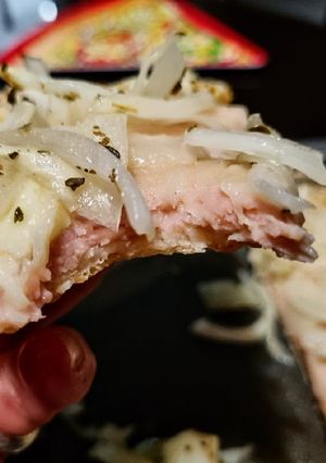 Una foto de PIZZA Fugazzeta🍕Argentina, hecha en Barranquilla...!