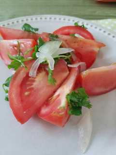 A picture of Tomato and Coriander Salad.