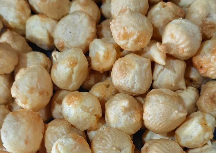 60. Soes Kering Keju / Cheese Crispy Choux